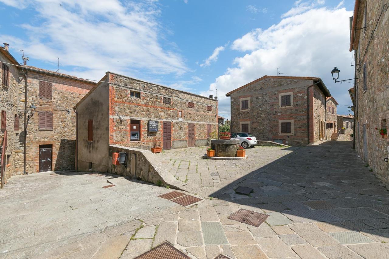 Noi2+2 Vacanze - App. Andrea Contignano Exteriér fotografie